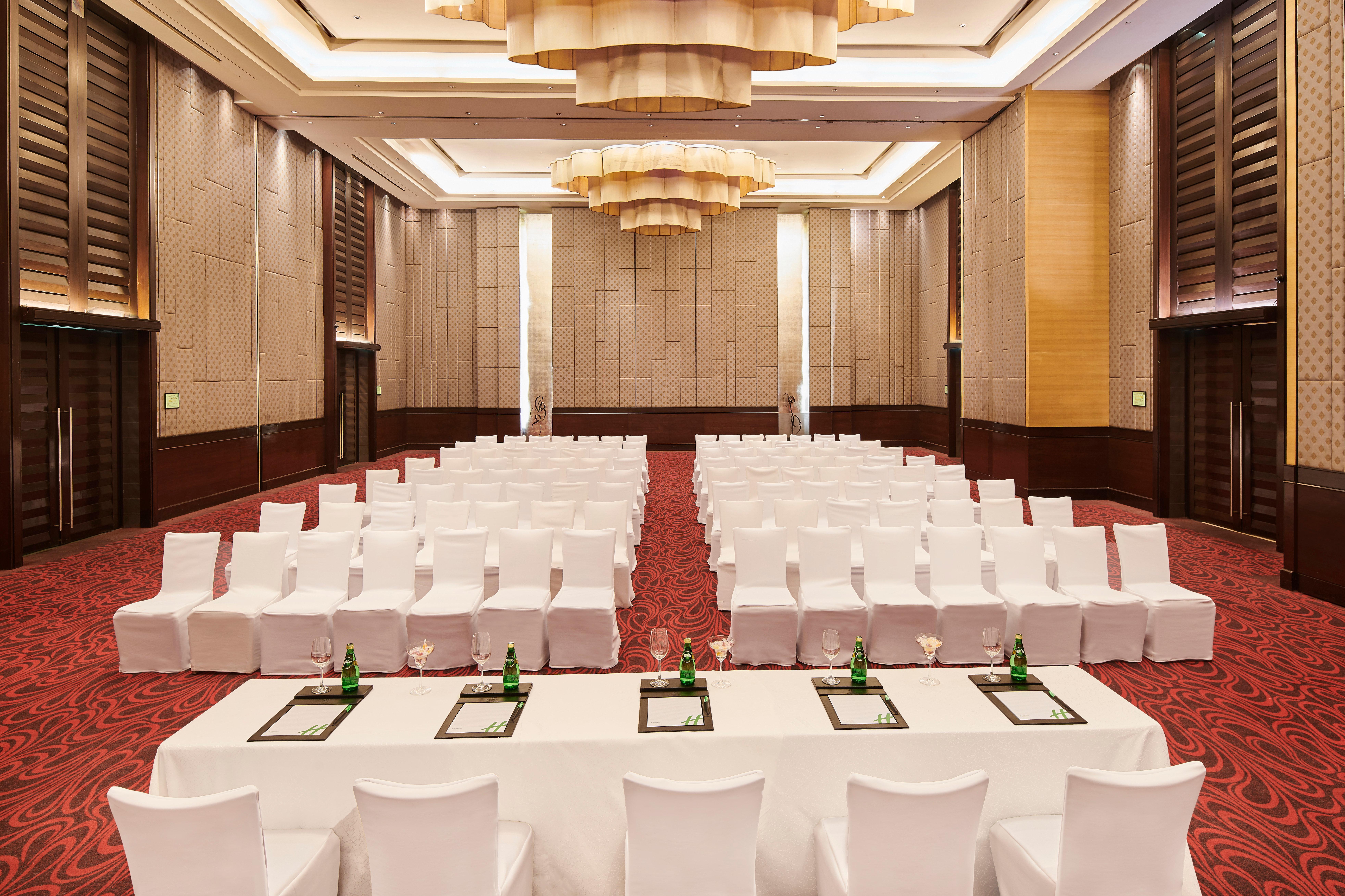 Holiday Inn Mumbai International Airport By Ihg Eksteriør billede The Grand Ballroom